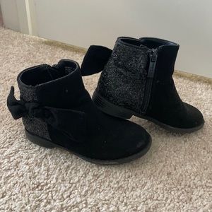 Kenneth Cole booties
